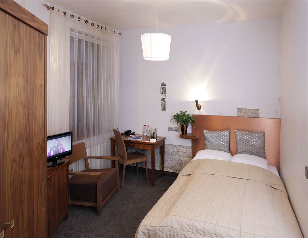 Rija Riga City Hotel エクステリア 写真