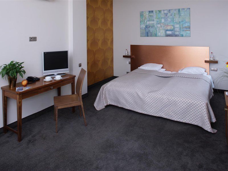 Rija Riga City Hotel エクステリア 写真